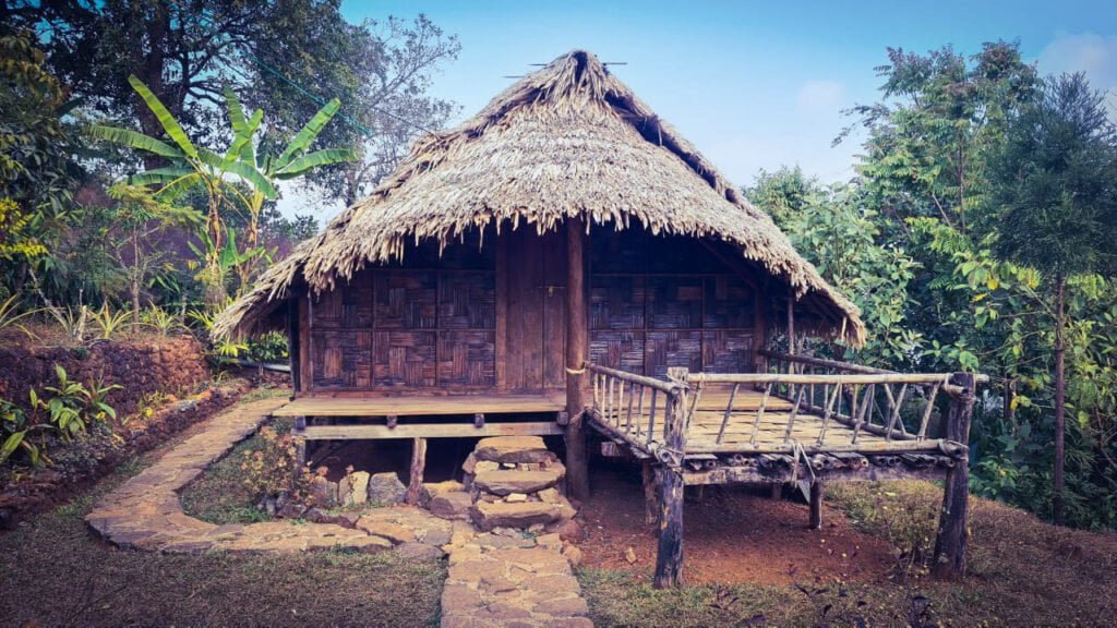 Kongthong village - hut