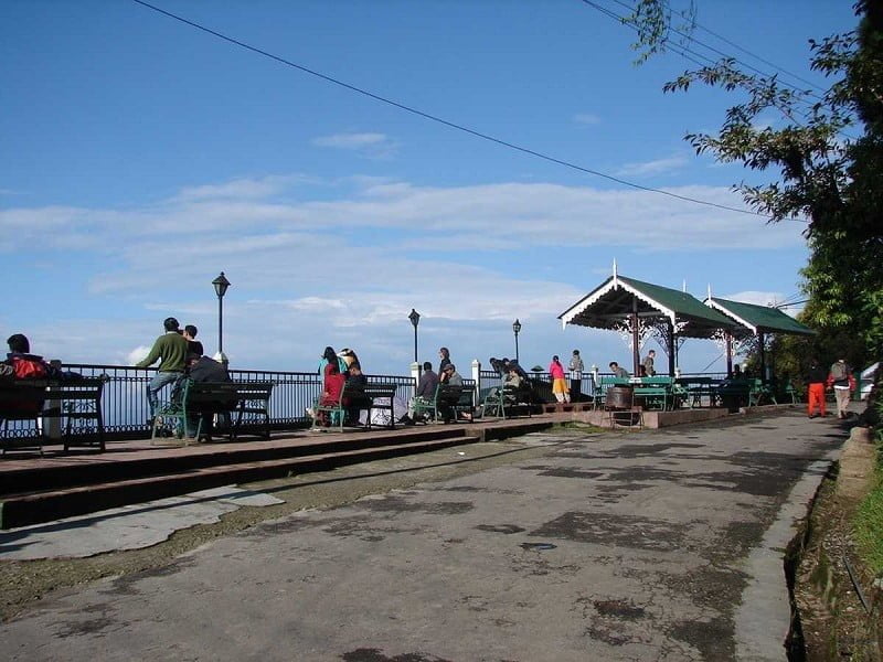 Darjeeling town - mall road